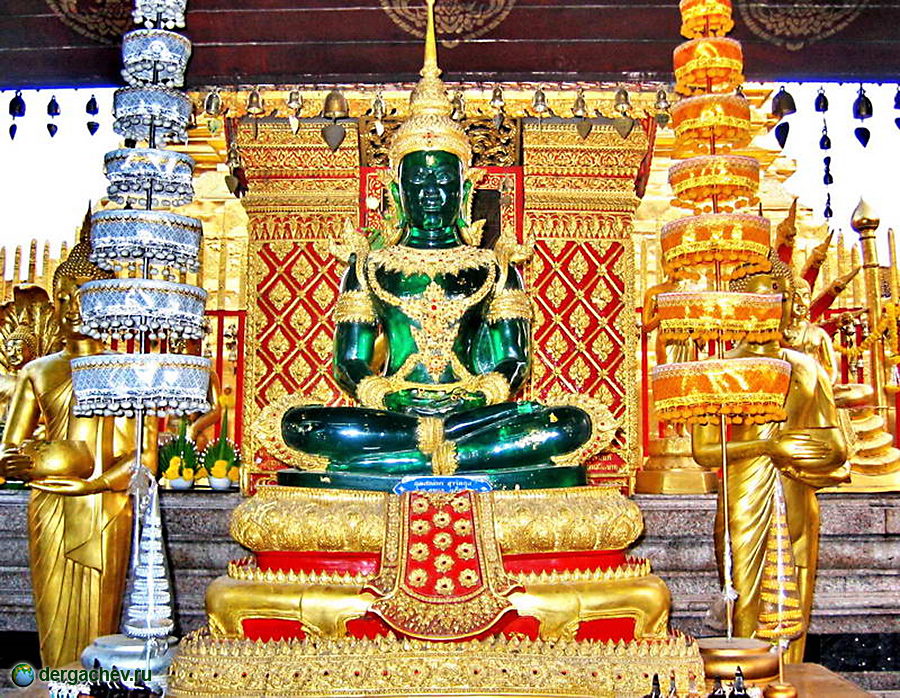 Тайланд. Экскурсии в Бангкоке. Храм изумрудного Будды