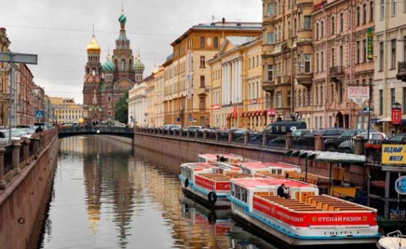 Волшебство Санкт-Петербурга: Экскурсии по каналам